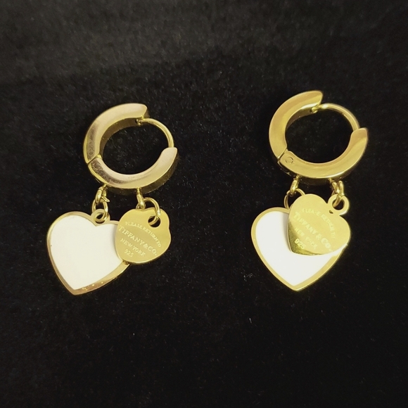 BUNDLE Gold Tone Heart Earrings - Picture 5 of 5